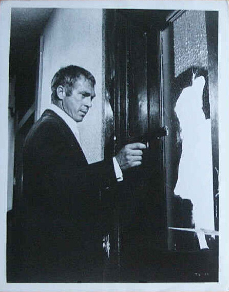 Steve McQueen (as Doc McCoy).